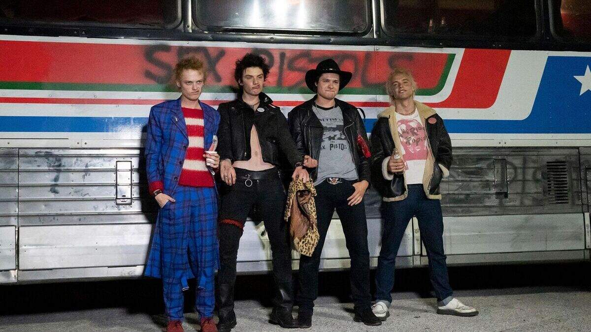 Cast Of Danny Boyle S Pistol On Disney Playing The Sex Pistols Felt